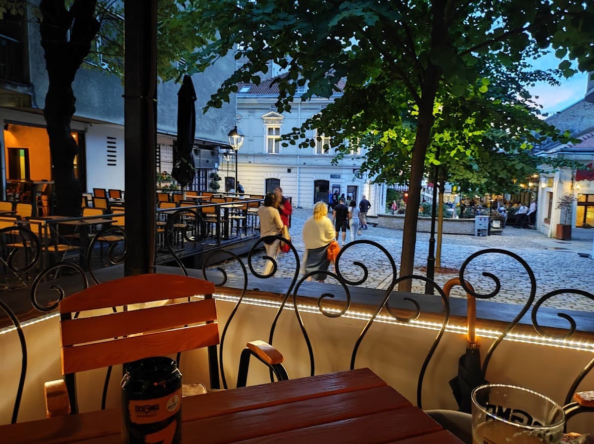 DOGMA Craft Beer Station photo 1