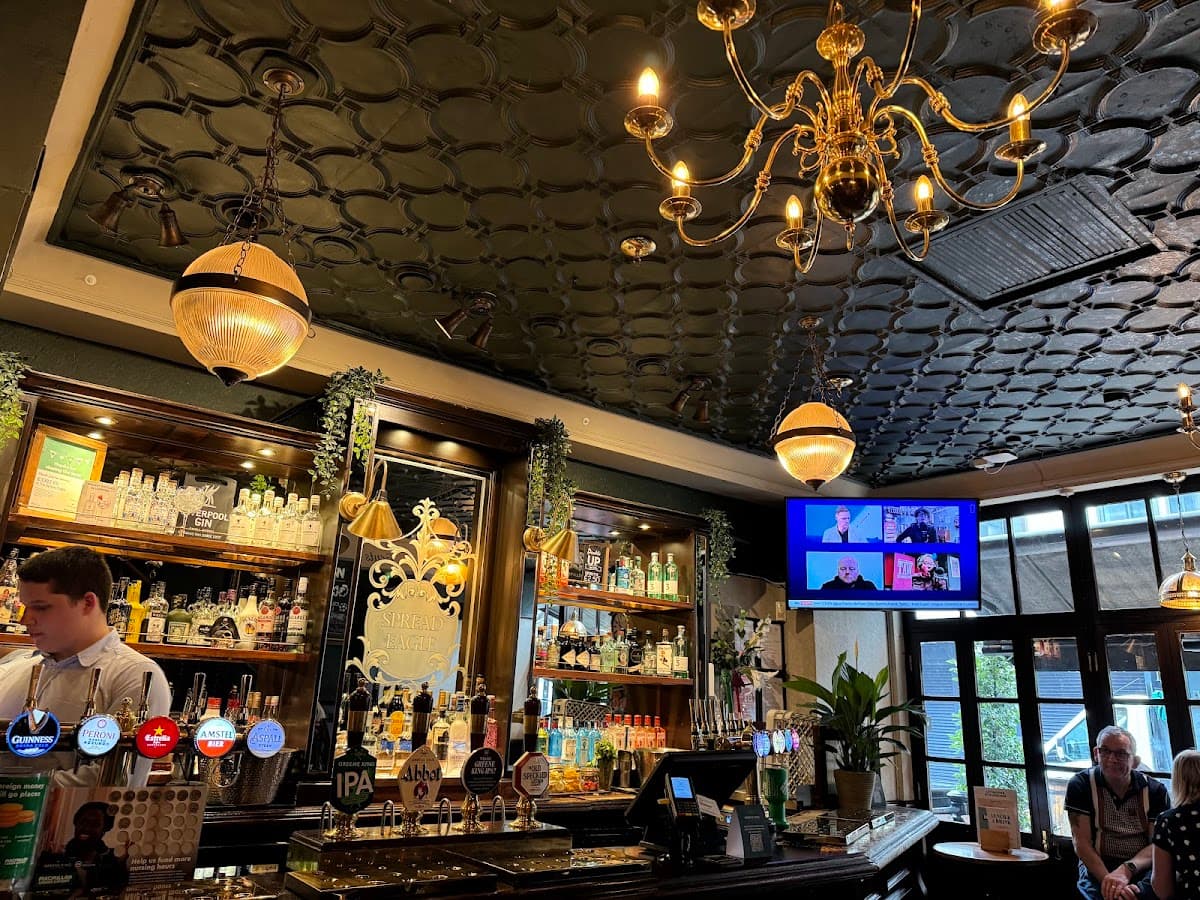 Spread Eagle photo 1