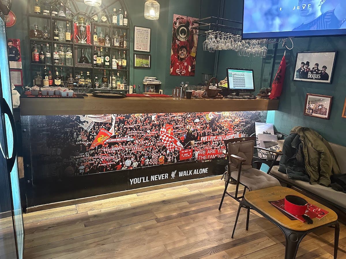 Liverpool Club photo 1