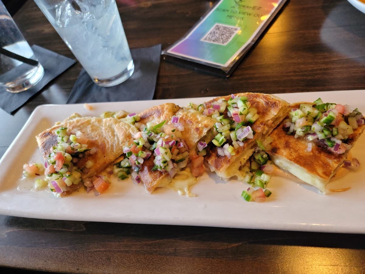 SpeakEZ Lounge photo 1