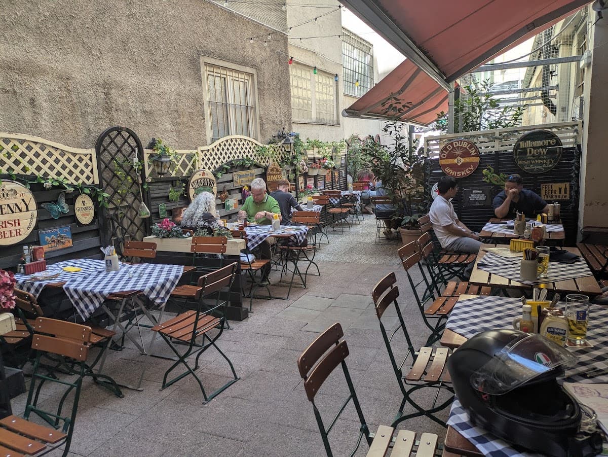 Kilians Irish Pub photo 1