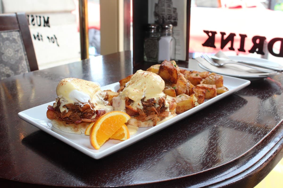 Irish Times Pub photo 1