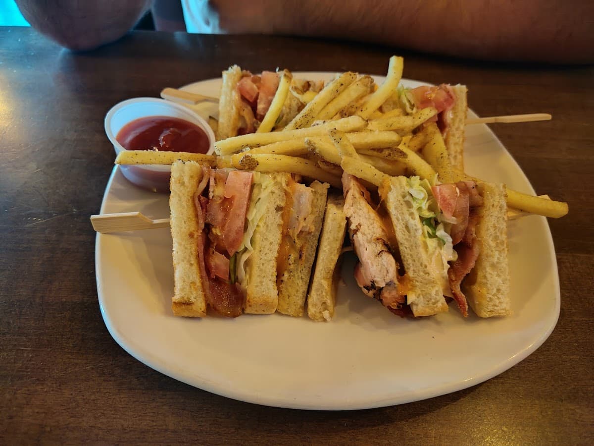 The Cabin Pub + Party photo 1