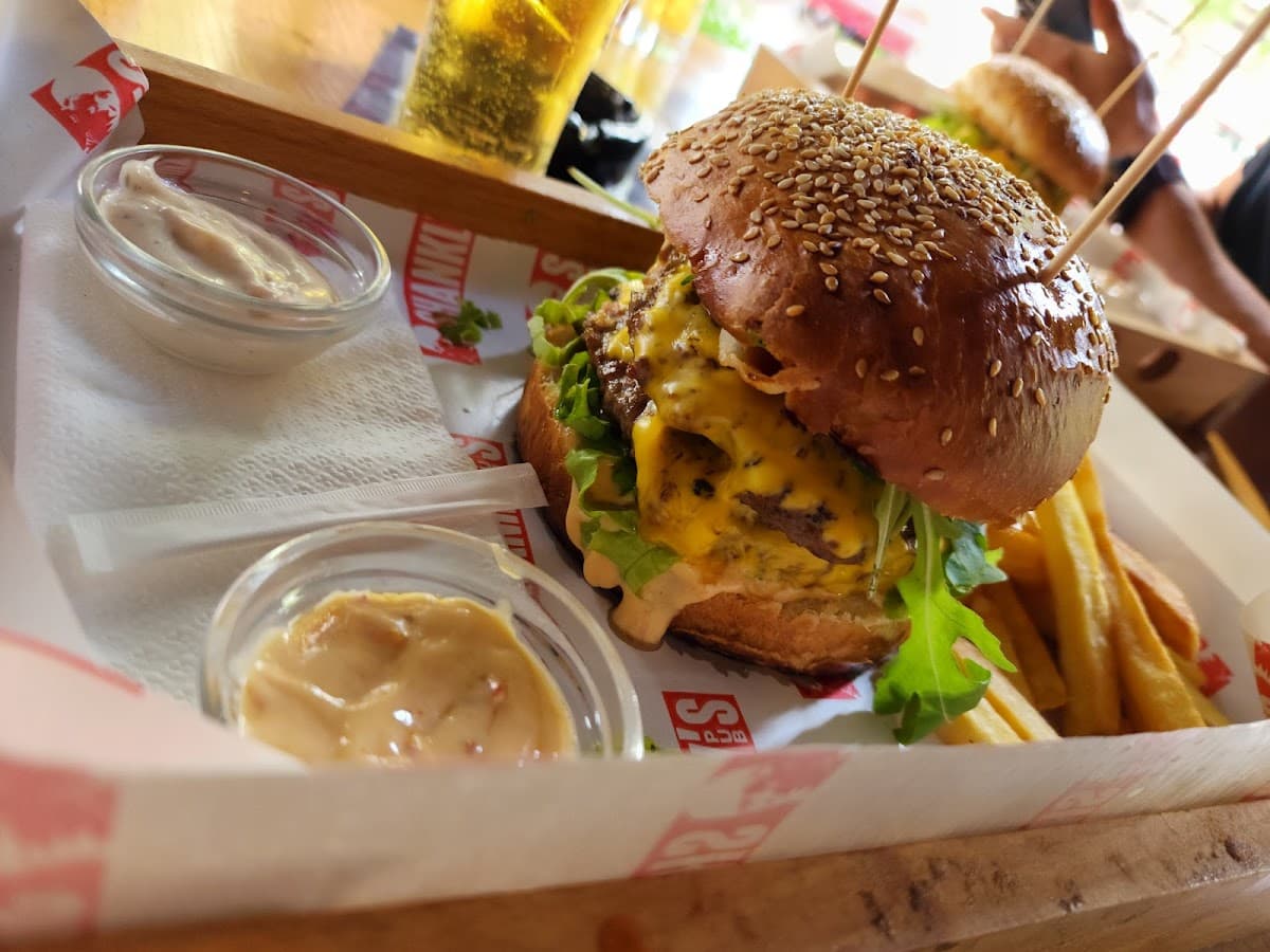 Shankly's Pub photo 1